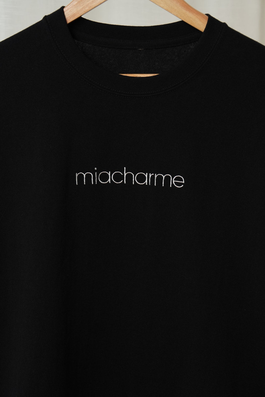 miacharmeロゴTシャツ