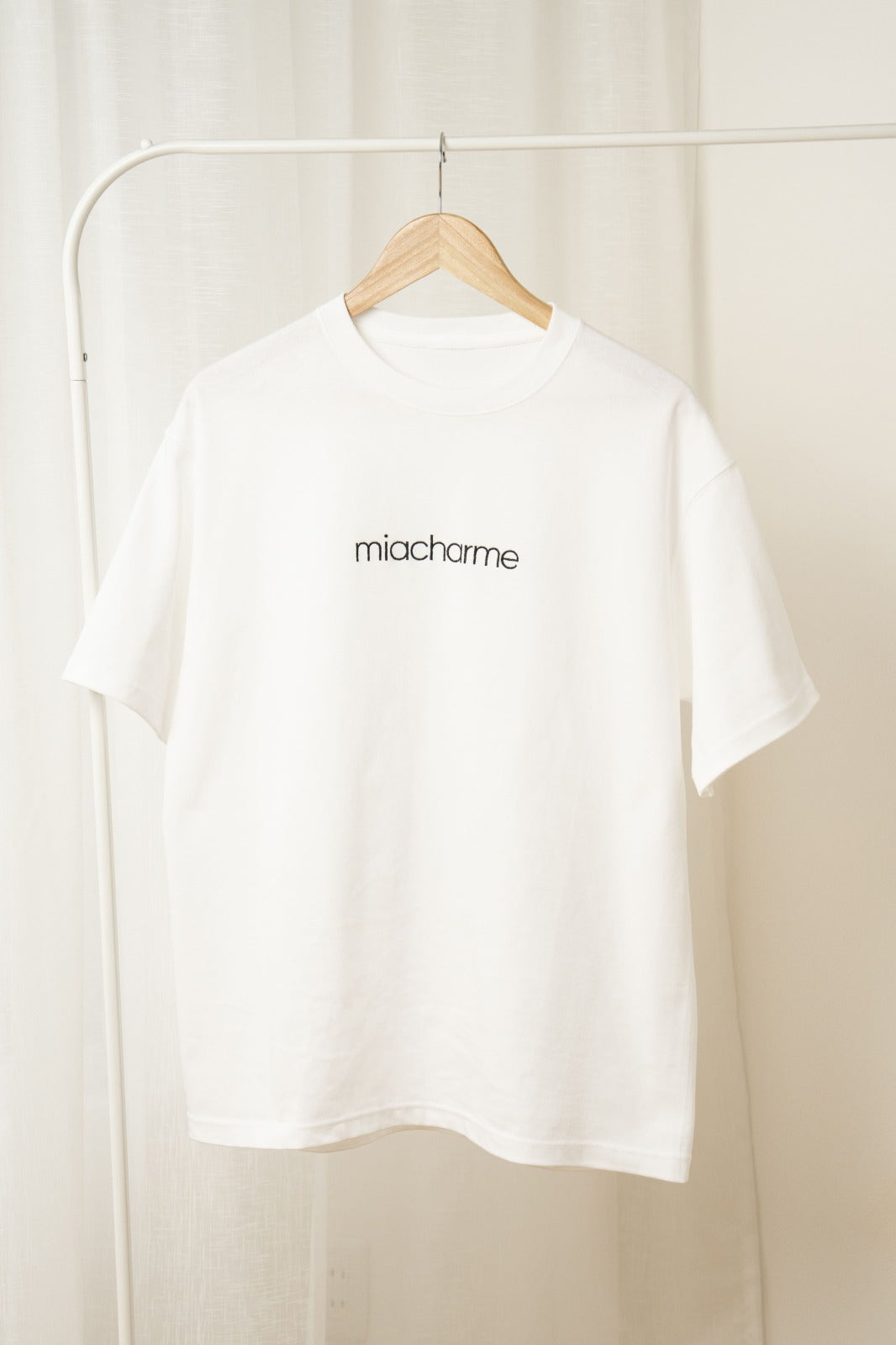 miacharmeロゴTシャツ