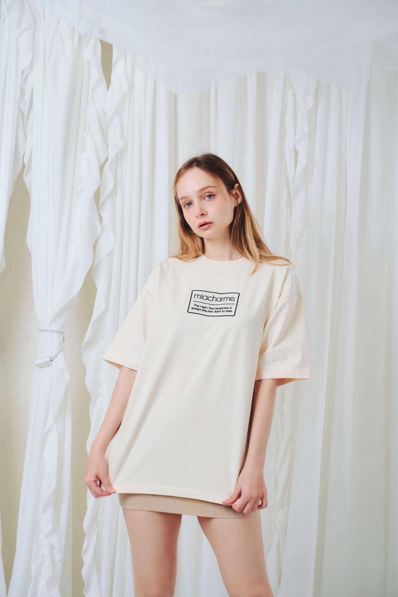 ロゴTシャツ – miacharme